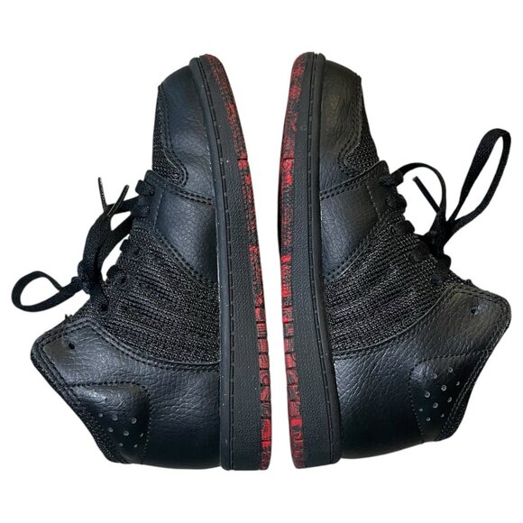 Nike Air Jordan 1 Flight 4 Kids 11C Black Red Basketball Shoes 828243-066 - Picture 9 of 14